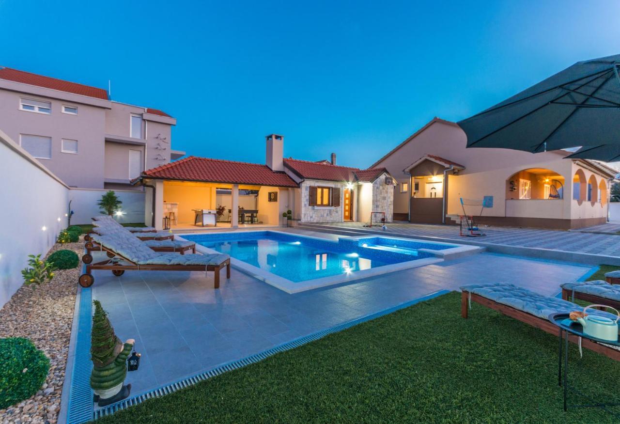 Villa Lucija Biograd Na Moru Luaran gambar
