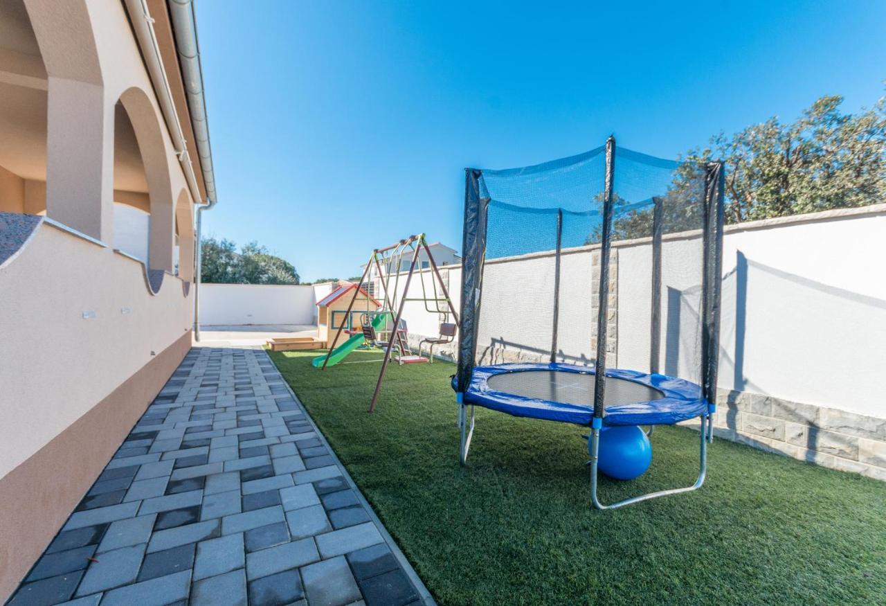 Villa Lucija Biograd Na Moru Luaran gambar