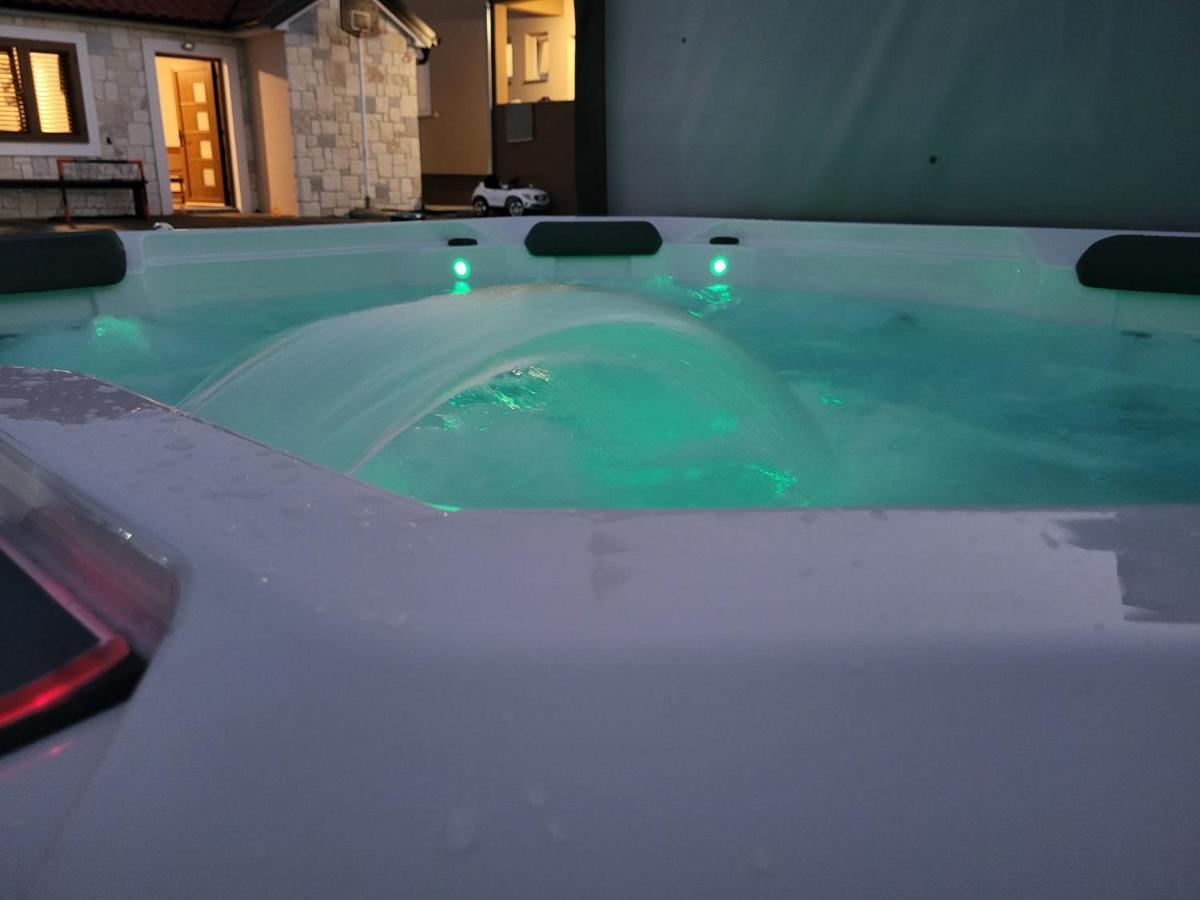 Villa Lucija Biograd Na Moru Luaran gambar